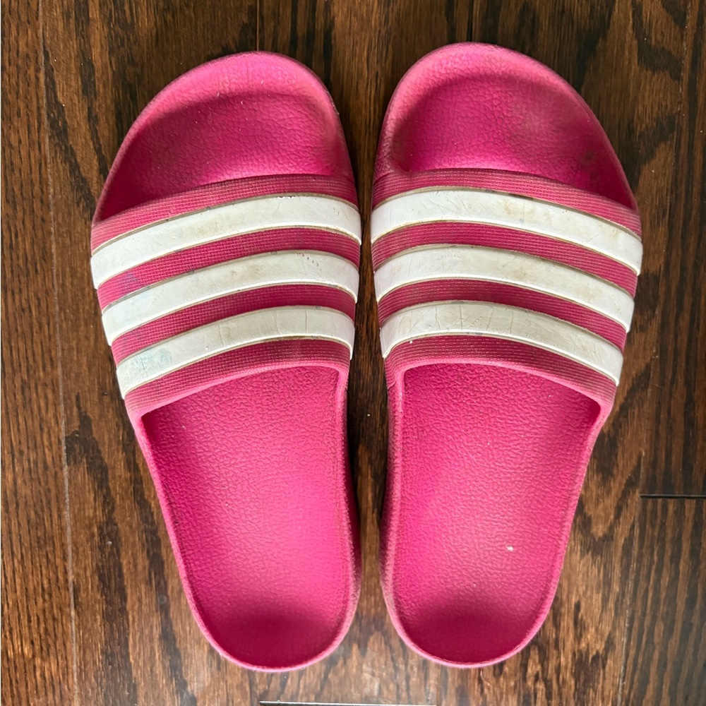 Youth girls adidas slides Pink and White Slide Sandals